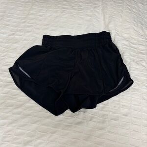 Lululemon black hotty hot shorts